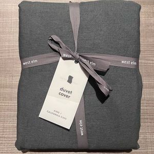 West Elm European Flax Linen King/Cal King Duvet Cover in Graphite